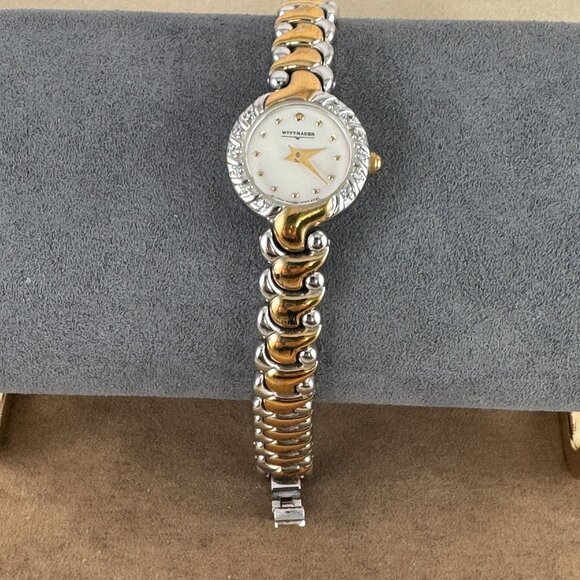 SOLD Vintage Swiss Made Wittnauer Fabulous 12 Diamond Accent Dress - Picture 5 of 11